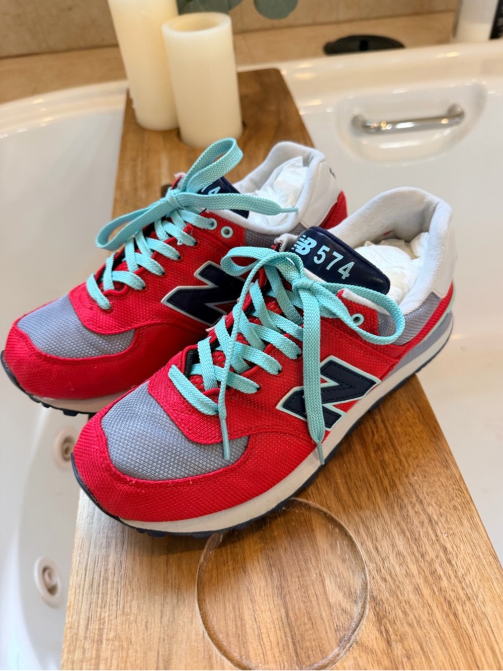 New Balance 574 sneakers women’s size 9 men’s 7 EUC - Picture 2 of 9